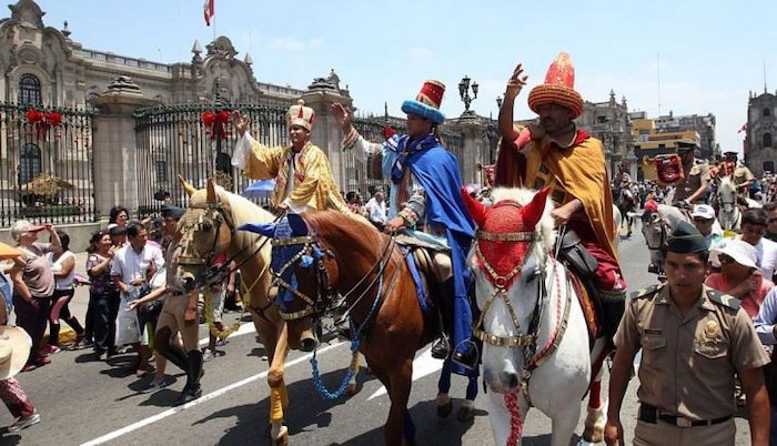 Bajada de Reyes during Three Kings Day in Peru