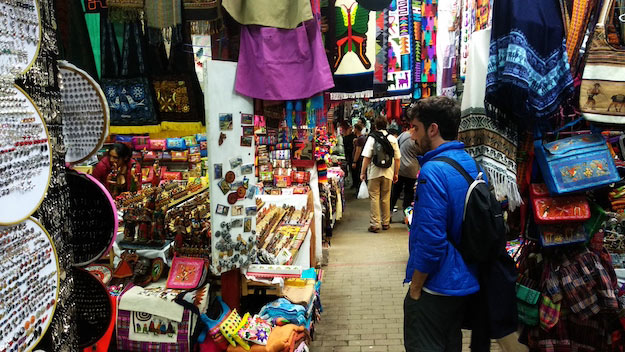mercado Pisac Cuzco
