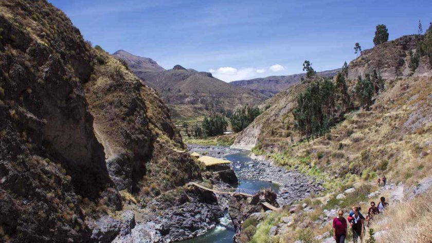 how to visit the colca canyon