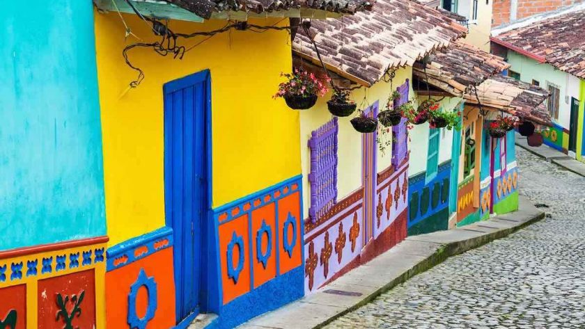 Visit Colombia in 12 days